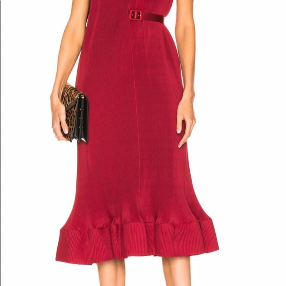 Pleated red dress by Tibi 😍 - Picture 5 of 10